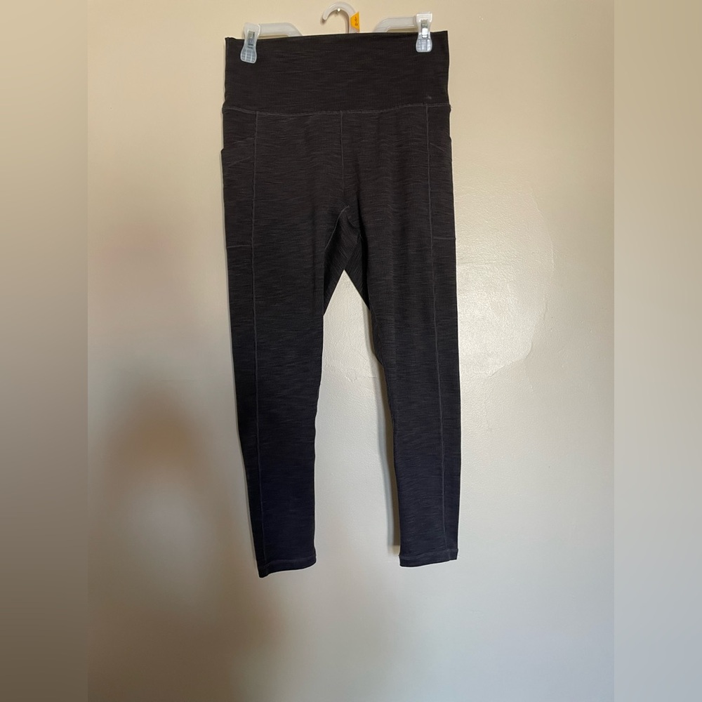 Peana size large women’s yoga leggings